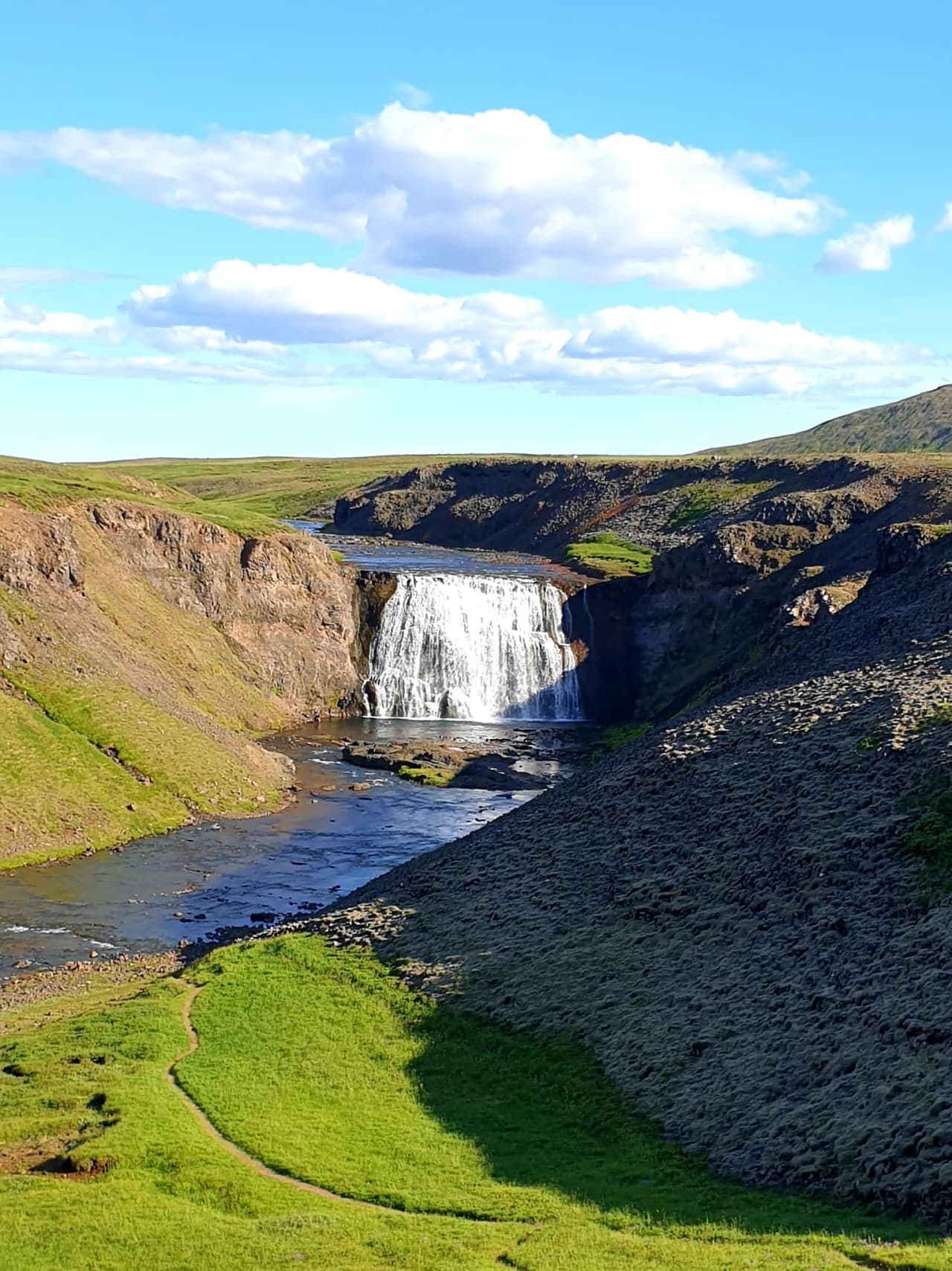 Þórufoss — photo by Visit West Iceland